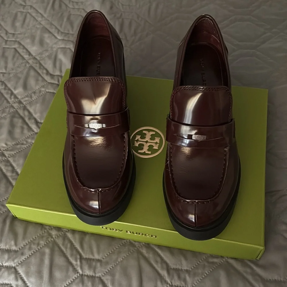Tory Burch Heeled Lug Loafer - Plum Size 7